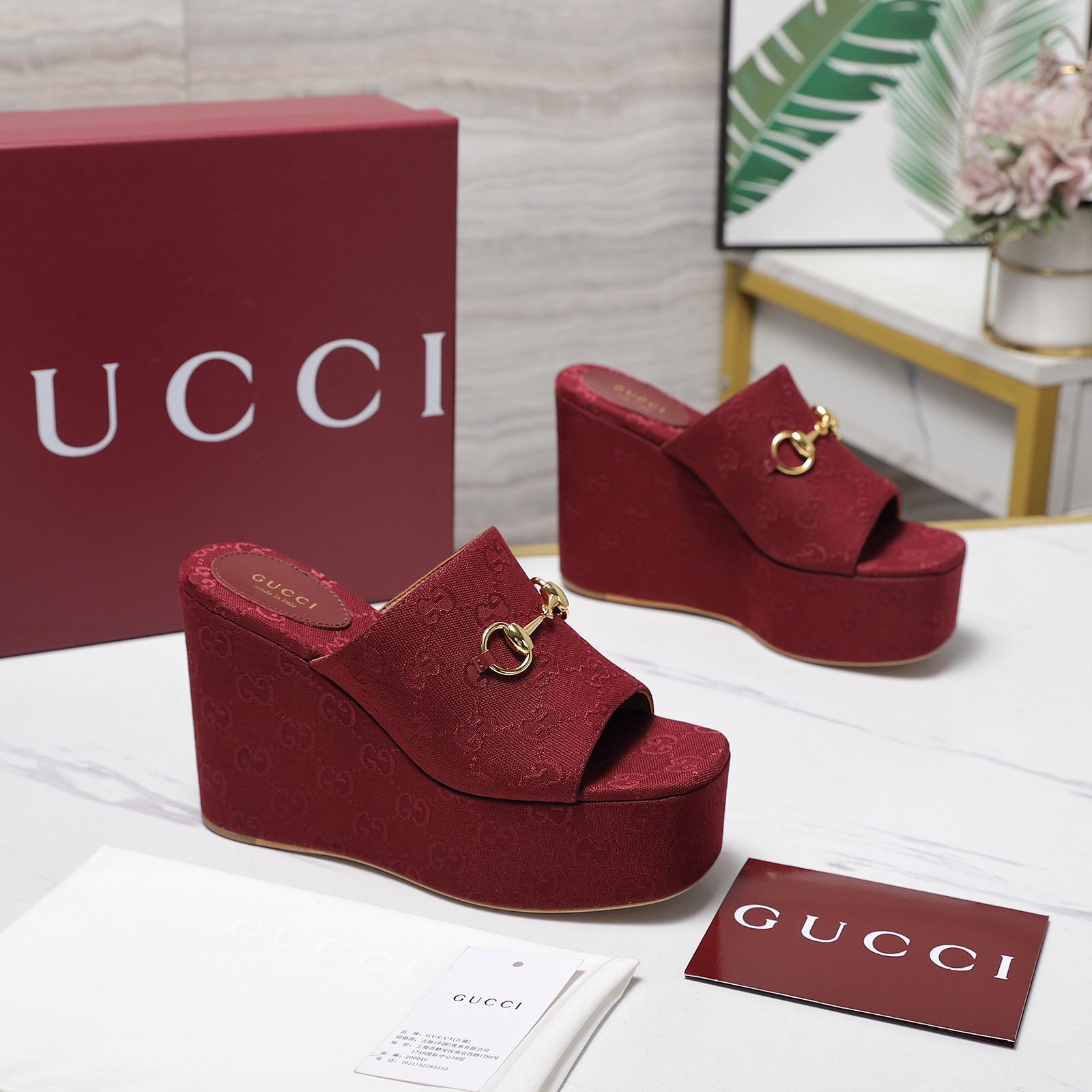 Women's Gucci GG Platform Mule