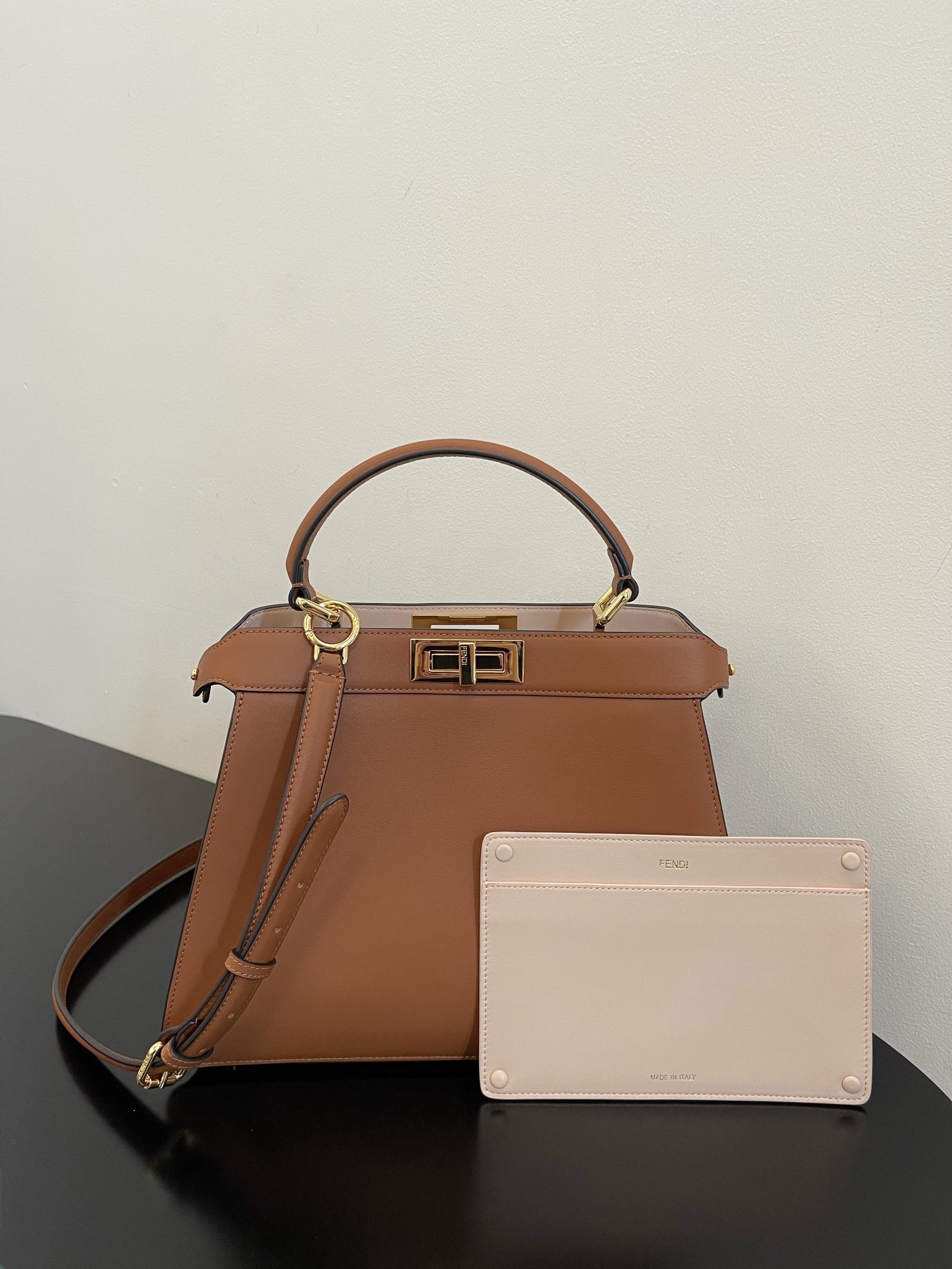 Fendi Iconic Peekaboo ISeeU Medium Leather Bag-Brown