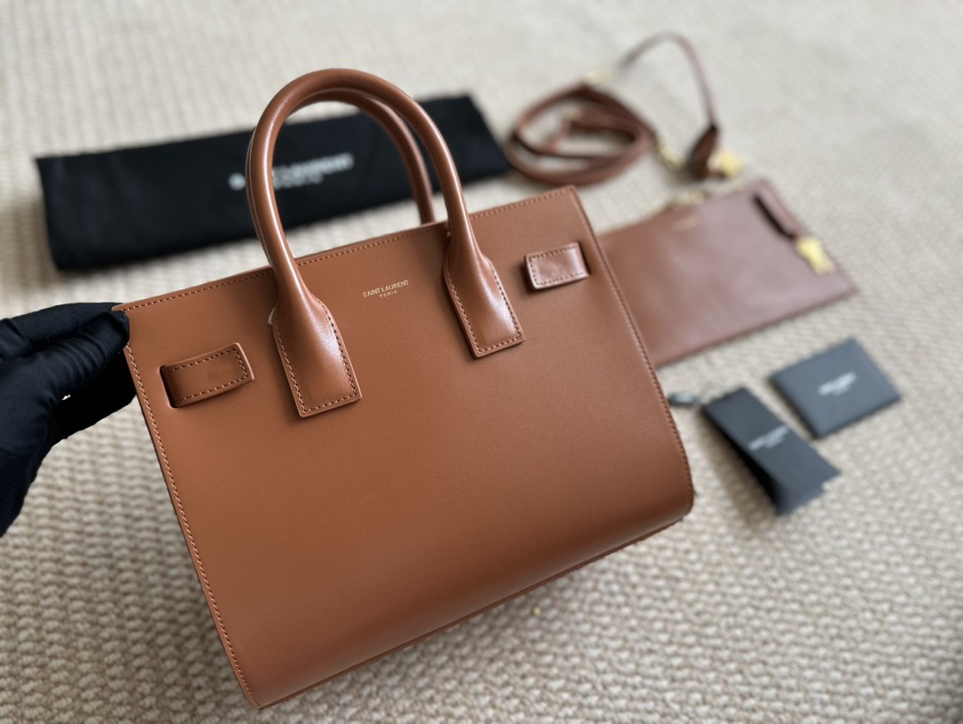 Saint Laurent YSL SAC DE JOUR  Organ Bag