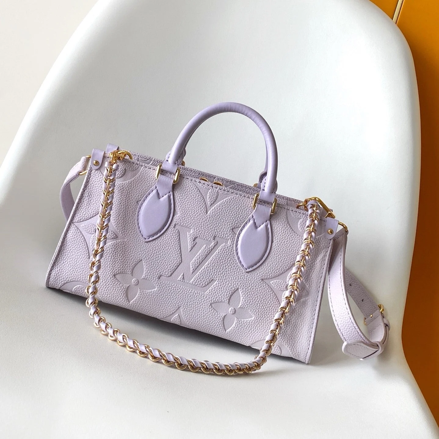 Louis Vuitton LV M15192 OnTheGo East West Tote 25cm Taro Purple Embossed Grain Cowhide GHW