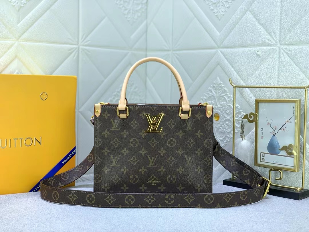 Louis Vuitton LV Business & Travel Bags Lock & Go