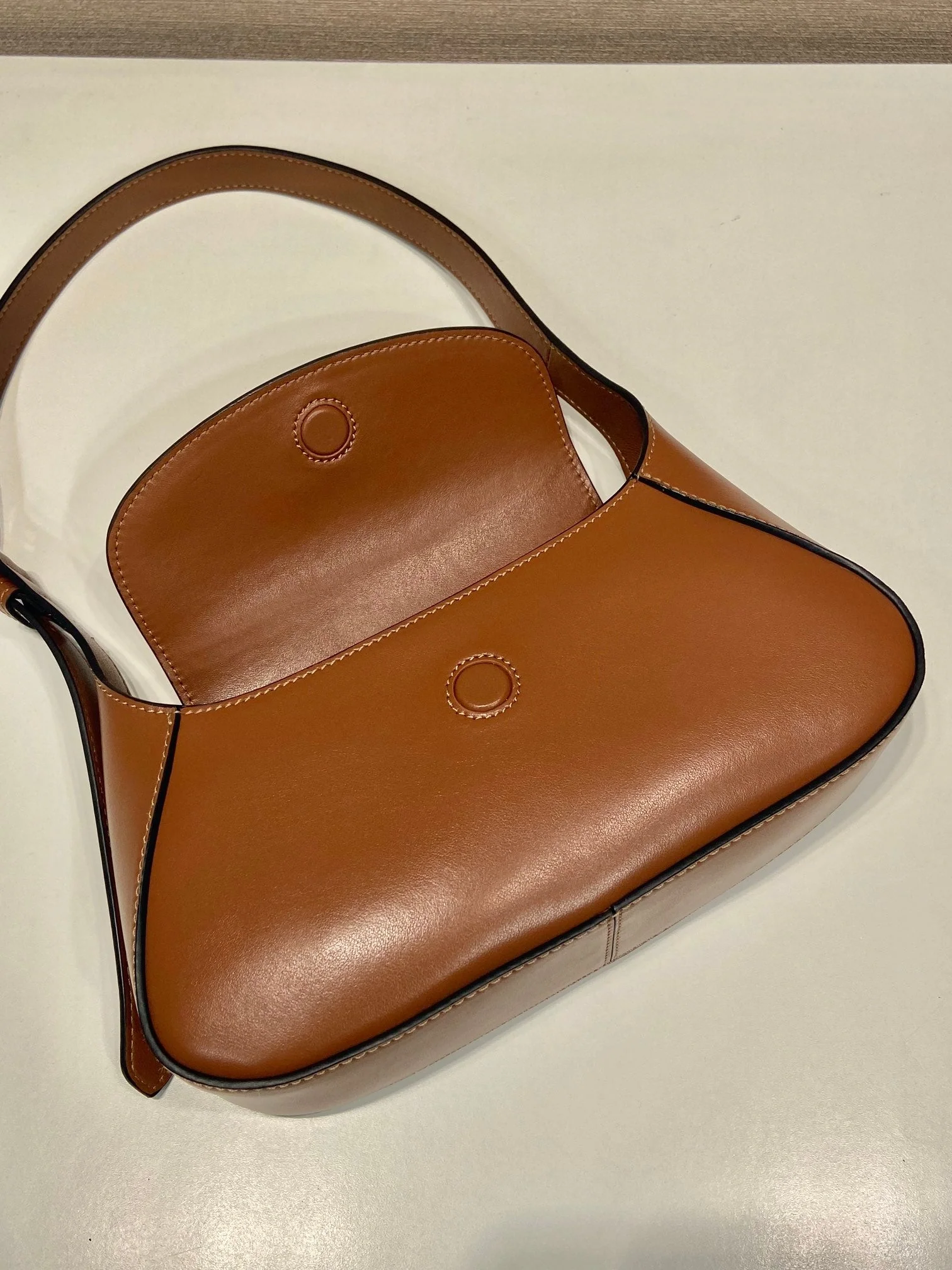 Prada FLAP BAG 25 IN CINNAMON BROWN SMOOTH CALFSKIN TRIANGLE LOGO