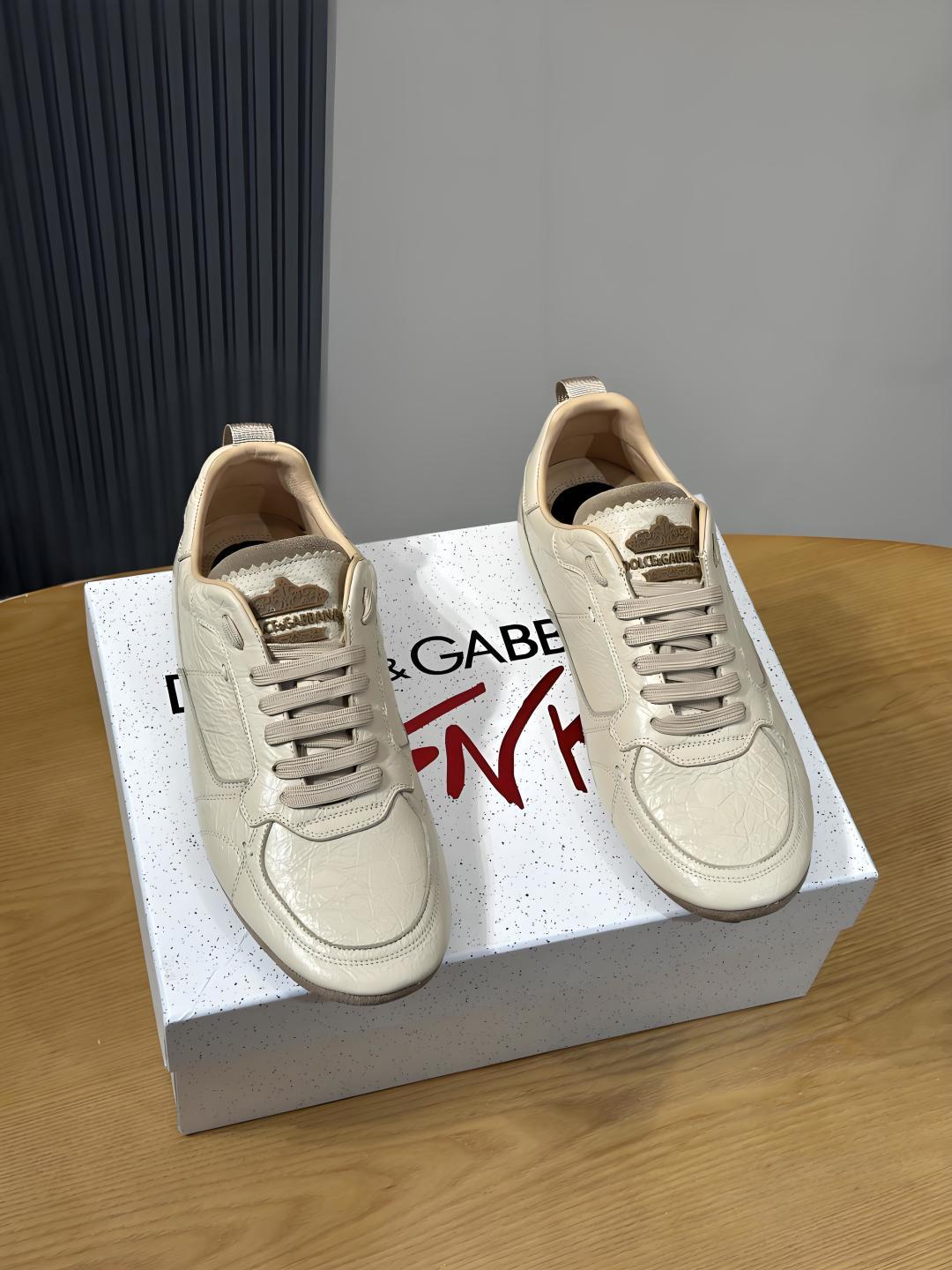 Dolce Gabbana Men's Leather Sneakers