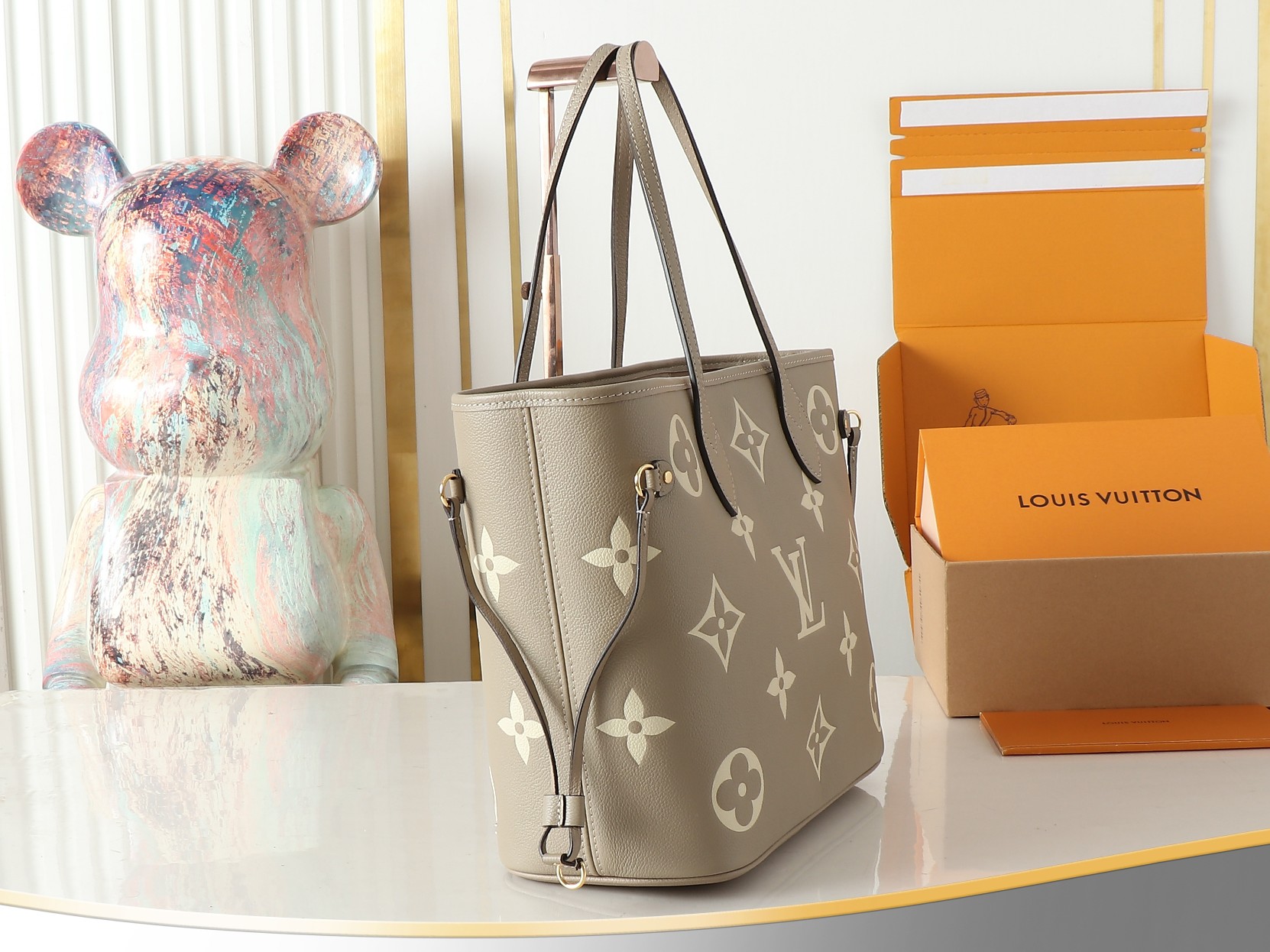 Louis Vuitton LV Neverfull Emeinte Bag