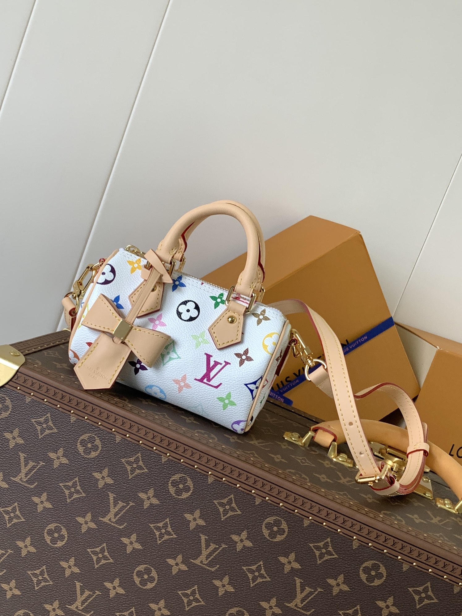 M13391 Nano Speedy Bag in White Multicolored Canvas