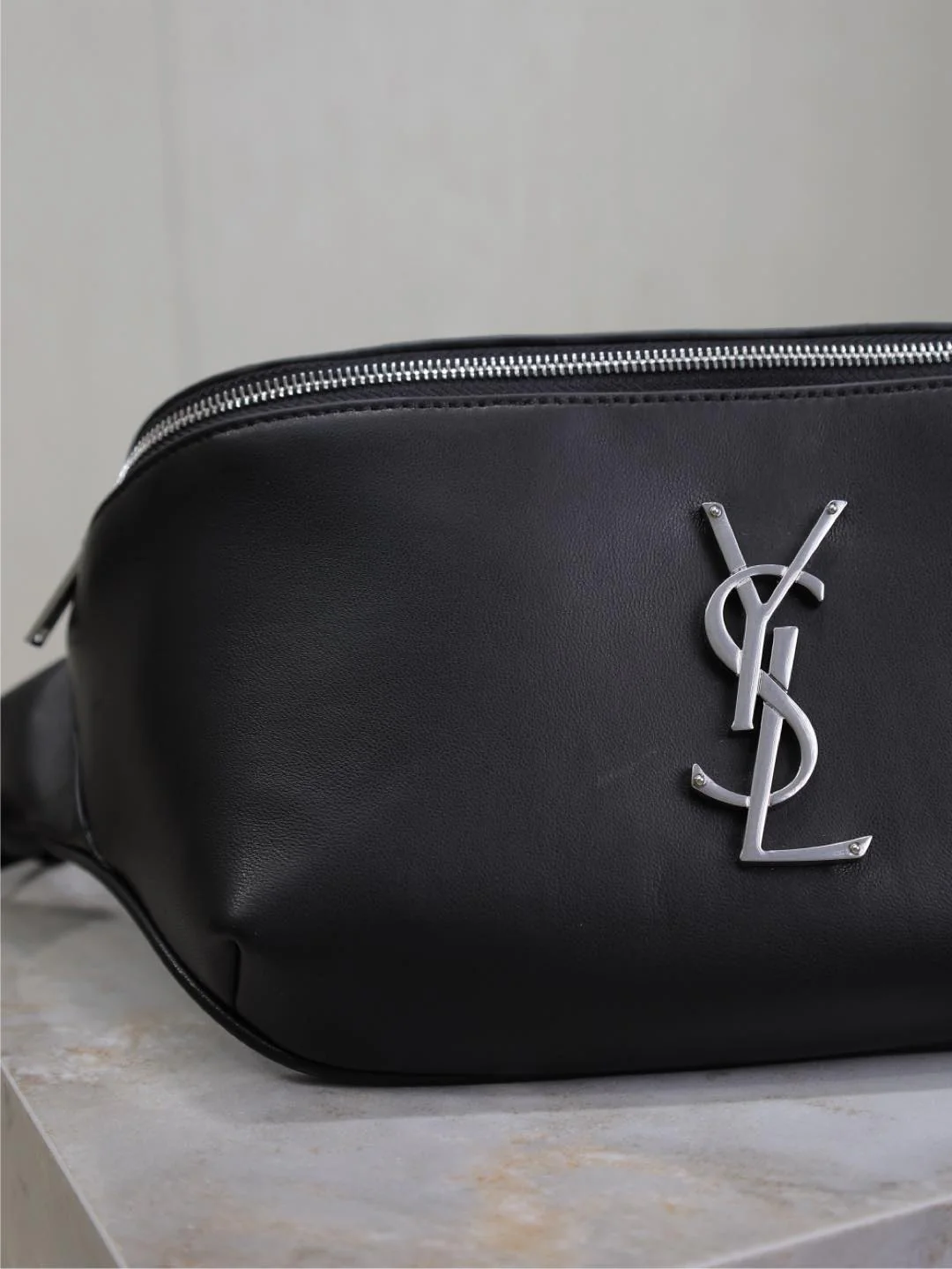 Saint Laurent YSL Classic Bag 25cm Black Lamskin Sliver HW