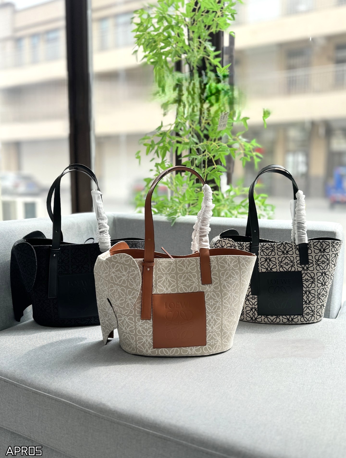 Loewe Elephant Monogram Jacquard Canvas Leather Anagram Logo Patch Basket Tote Bag - KAIROO