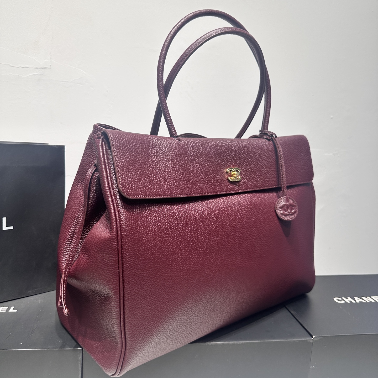 Chanel Spring Summer 2026 Large Tote in Burgundy AS6289