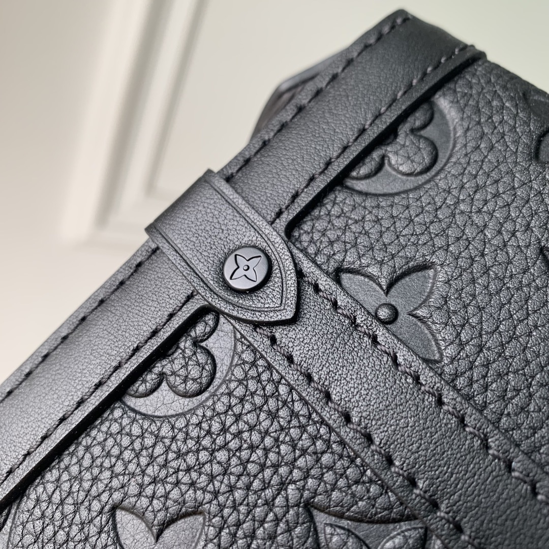 Louis Vuitton LV Vertical Trunk Wearable Wallet M82070