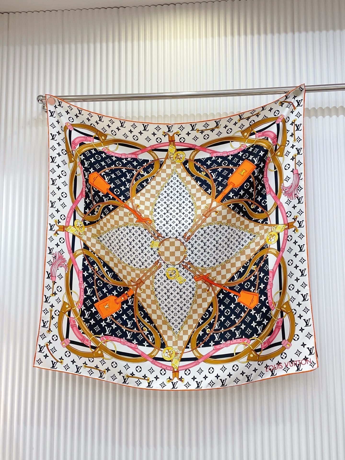 Louis Vuitton LV Silk Square 90cm
