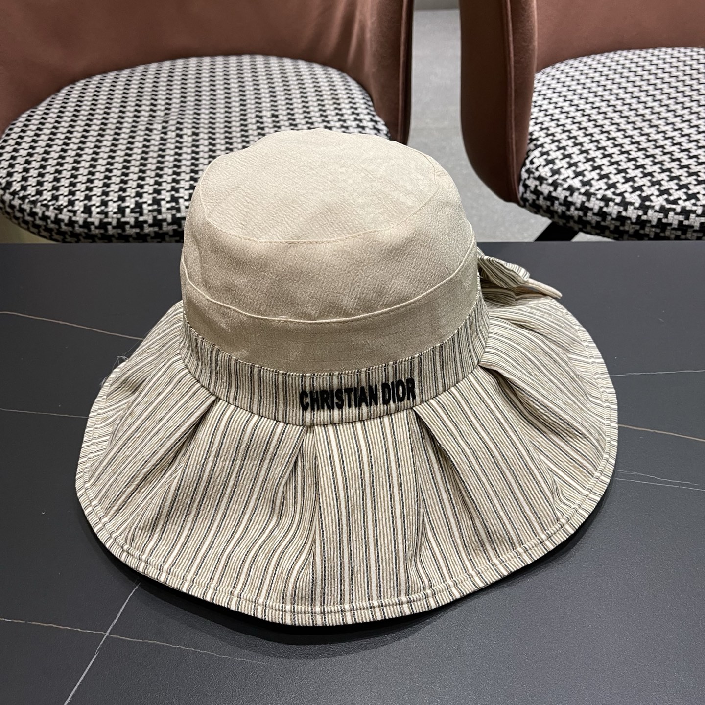 Christian Dior Cotton Canvas Striped Pleated Brim Bucket Hat - KAIROO