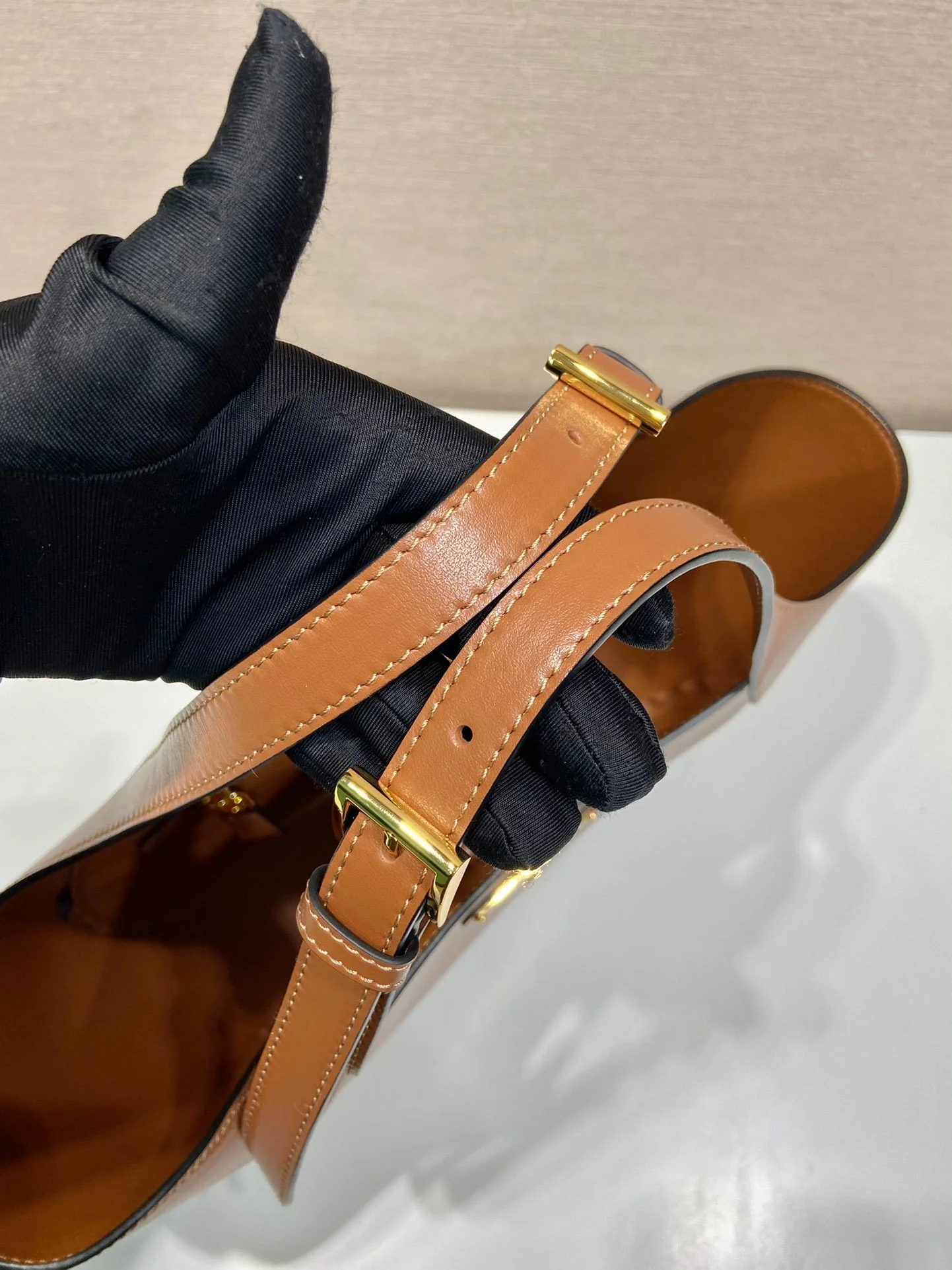 Prada TOTE BAG 28 IN CINNAMON BROWN SHEEPSKIN GOLD LOGO