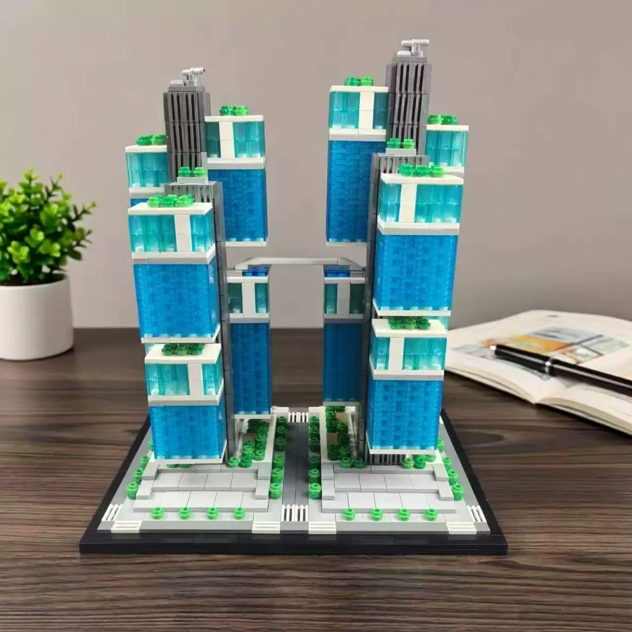 MOC 244414 - DJI Sky City 1:800 Scale
