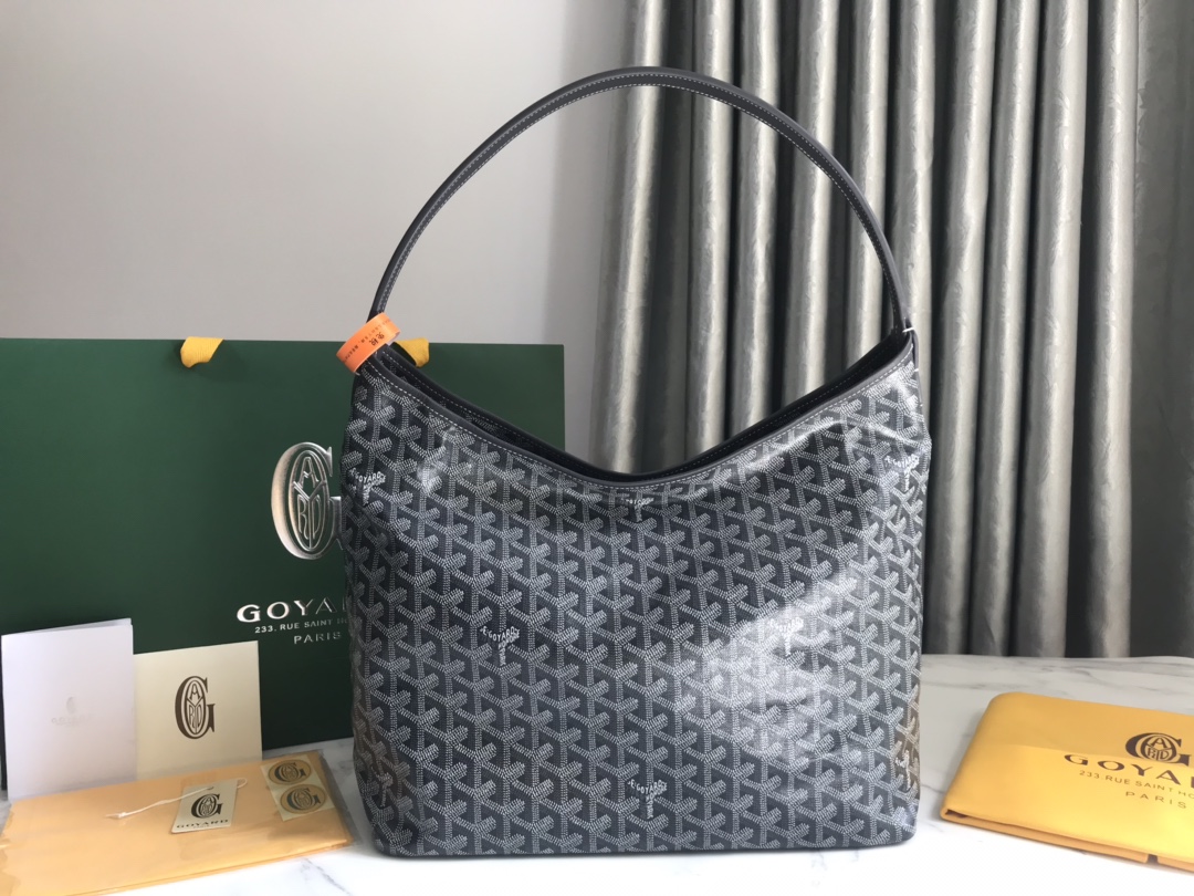 Goyard Bohème Hobo bag in Grey
