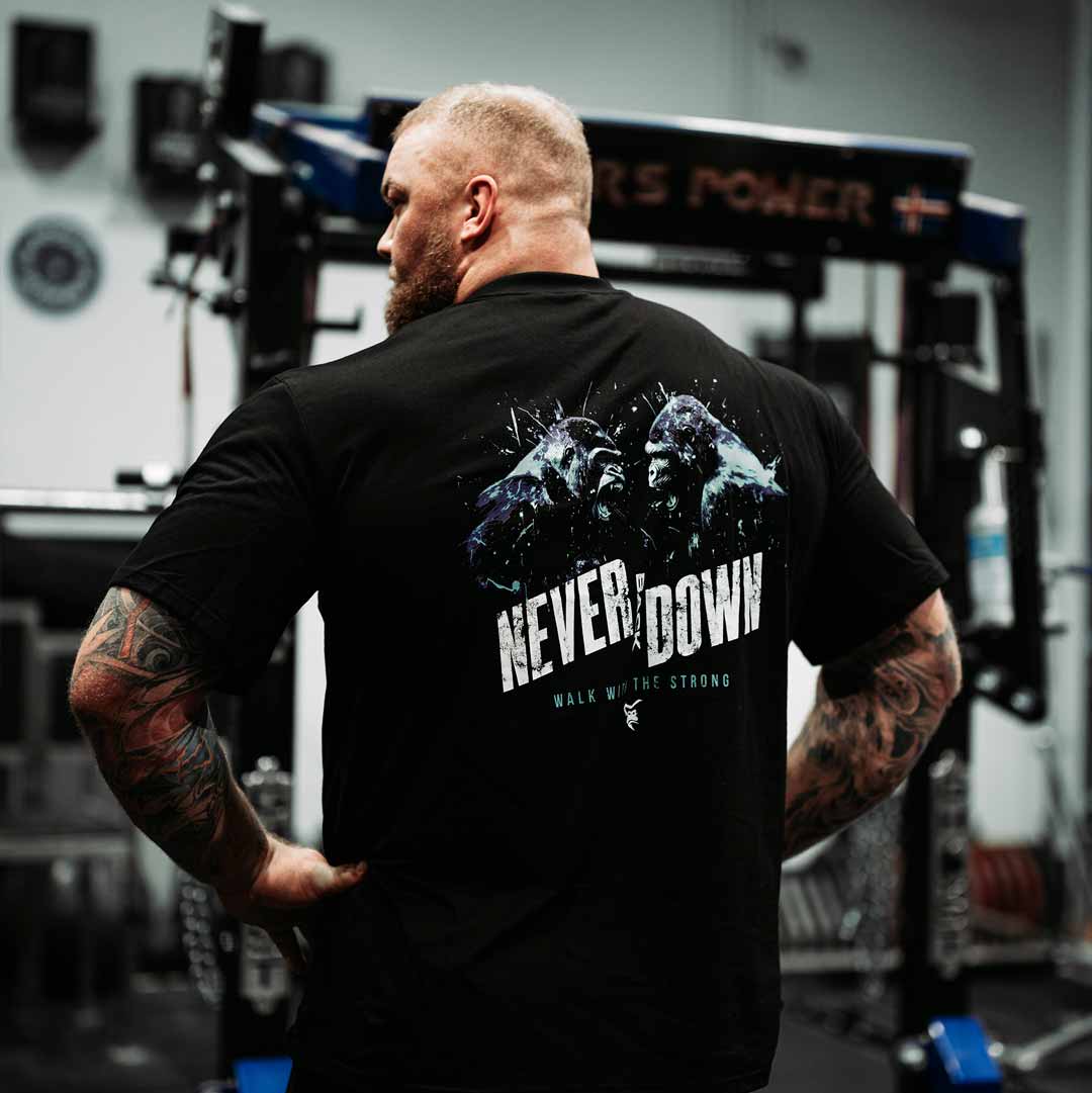 (Pre-order)Never Back Down T-Shirt