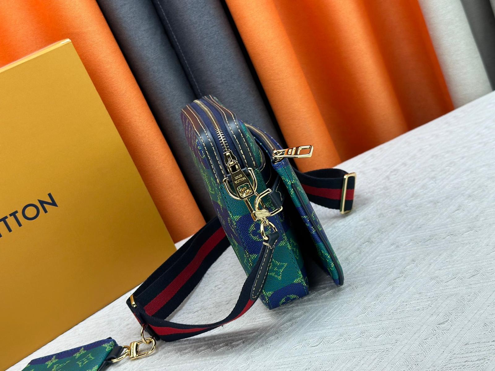 Louis Vuitton LV Monogram message bag