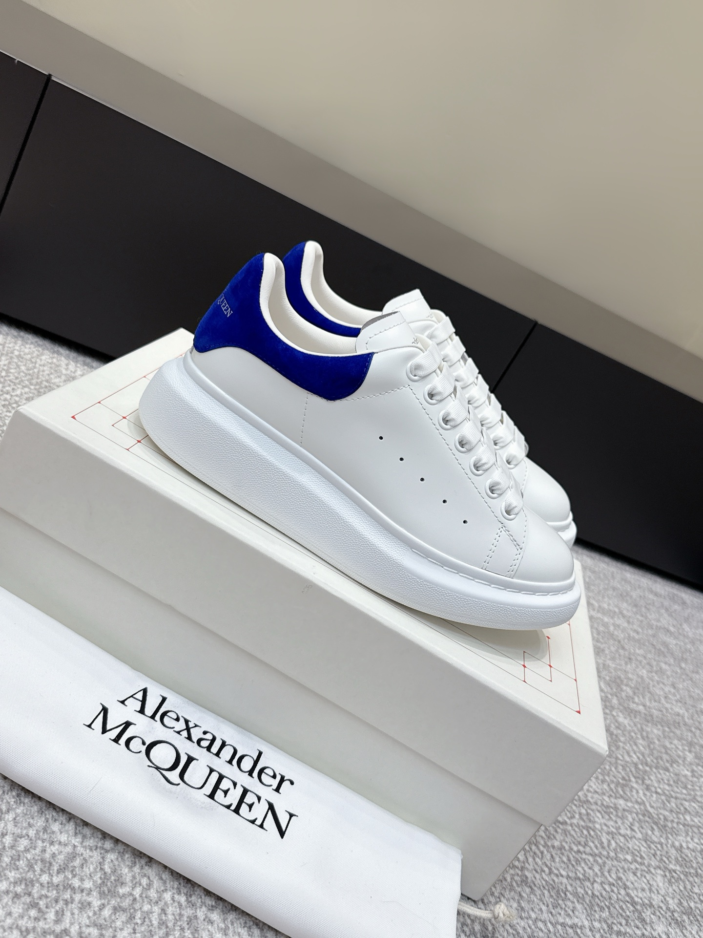 Alexander McQueen Oversized Unisex Sneaker