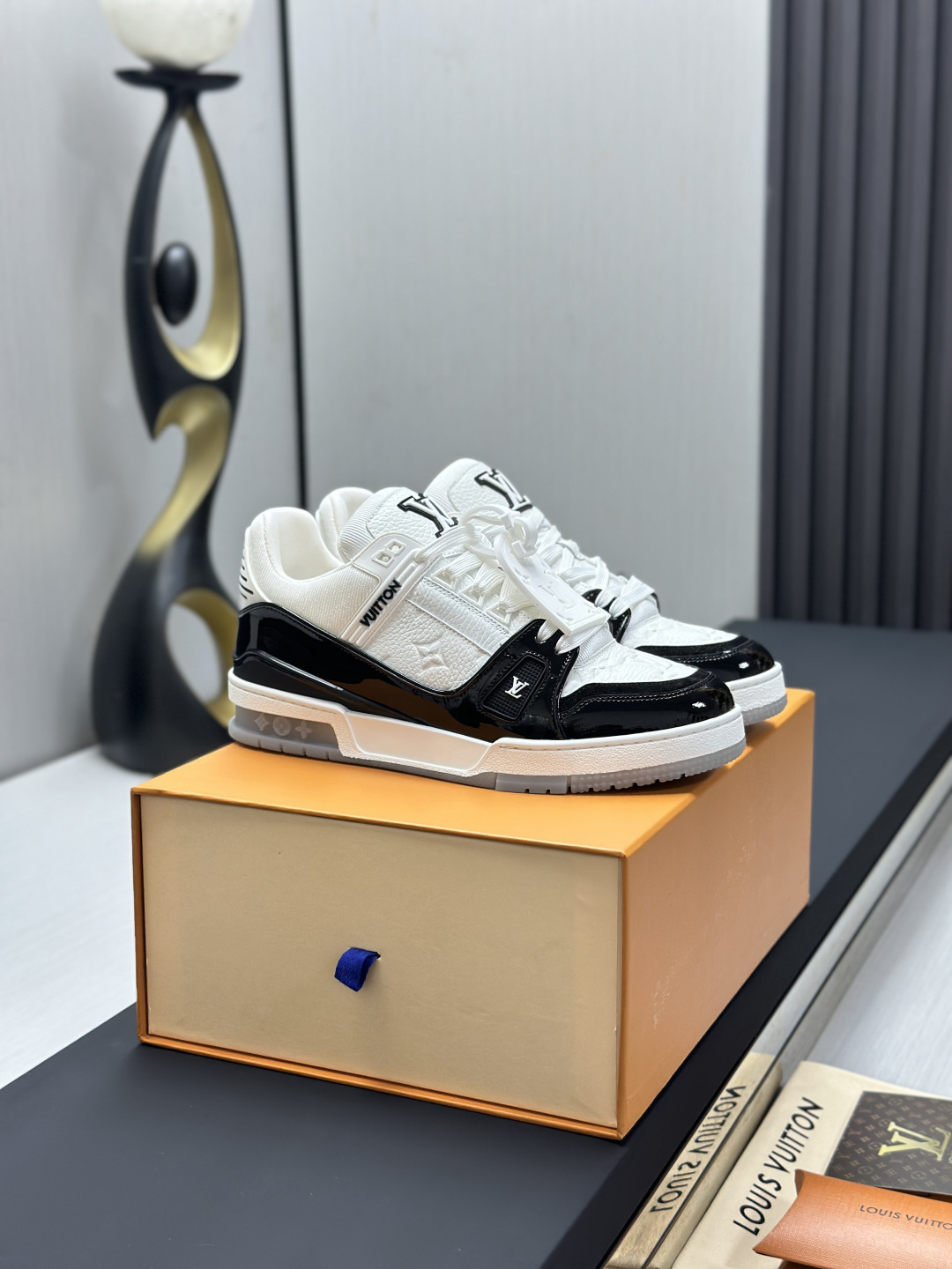 Louis Vuitton Black Monogram Embossed Patent Leather LV Trainer Low Top Chunky Skate Sneakers - KAIROO