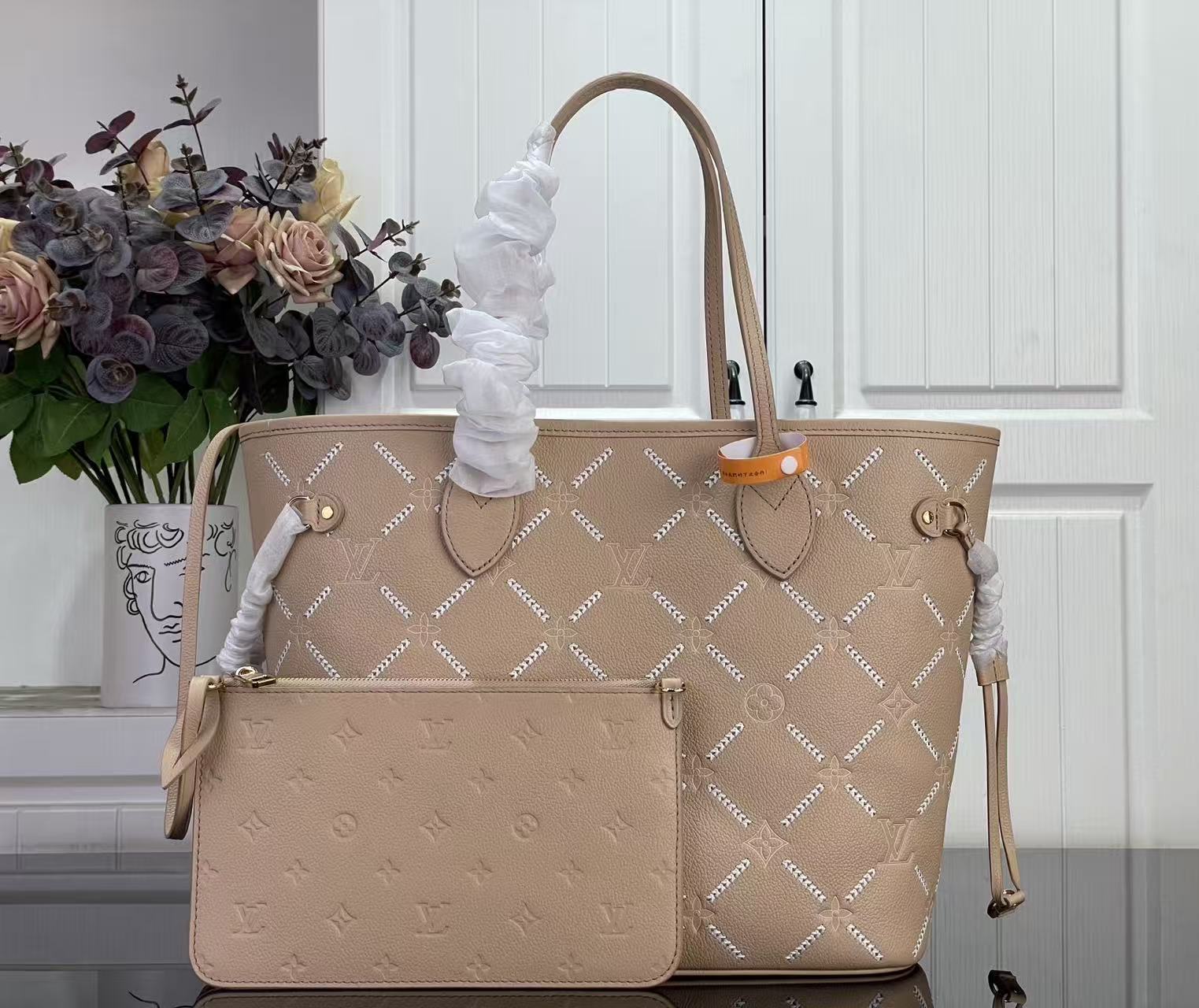 Louis Vuitton LV new NEVERFULL medium tote bag