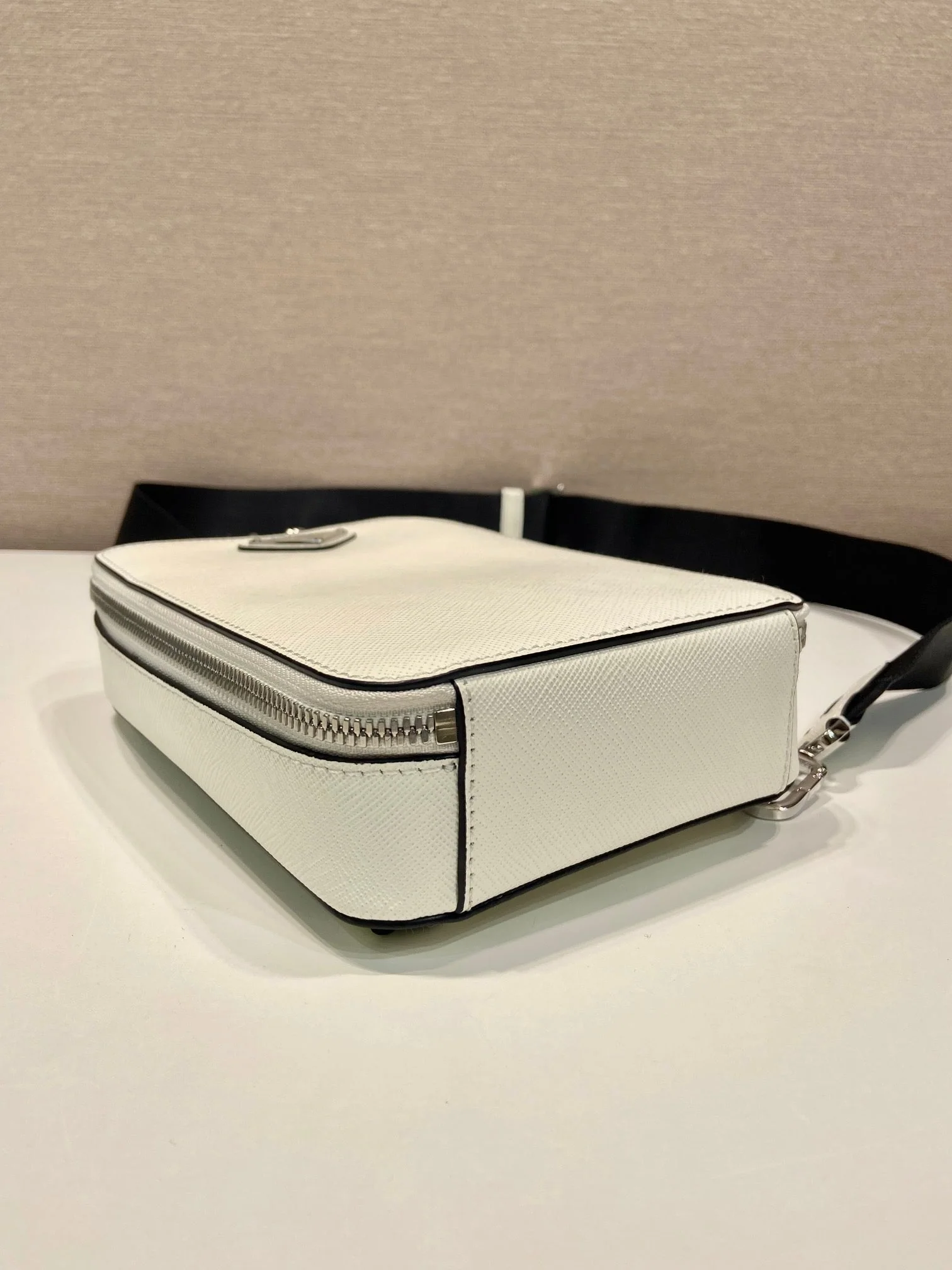 Prada CHEST BAG 20 IN WHITE SAFFIANO LEATHER