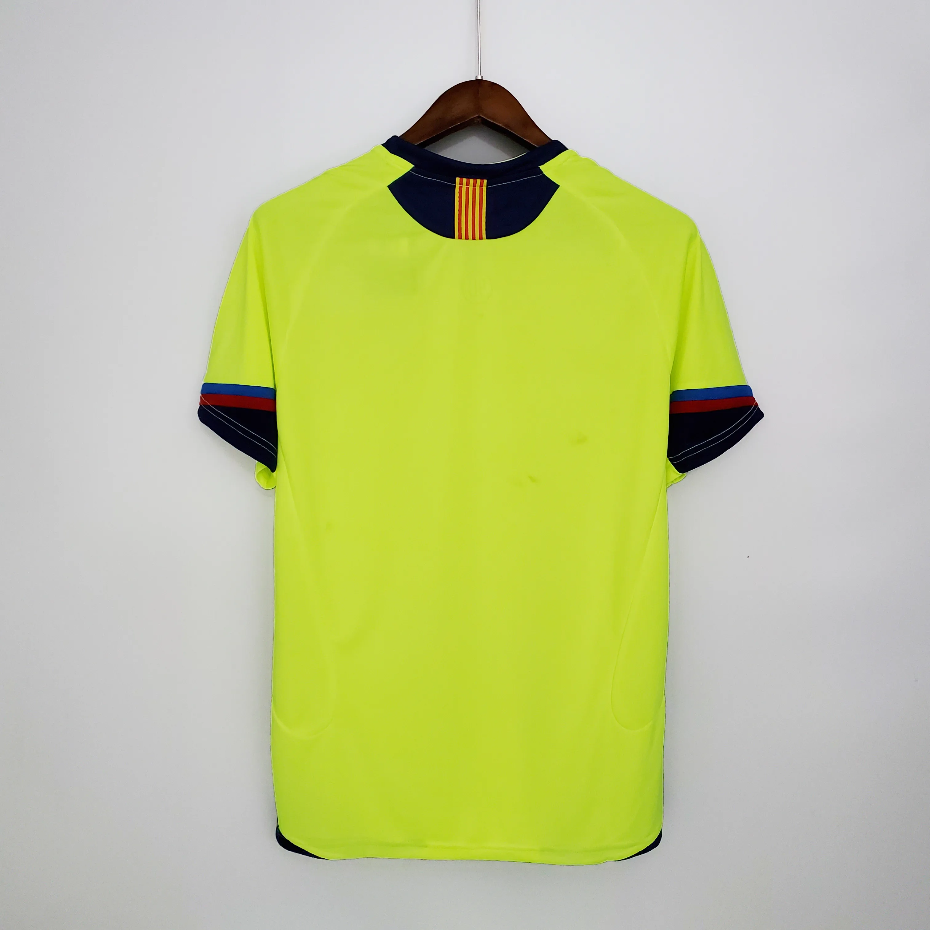 Retro 2005/06 Barcelona Away S-XXL
