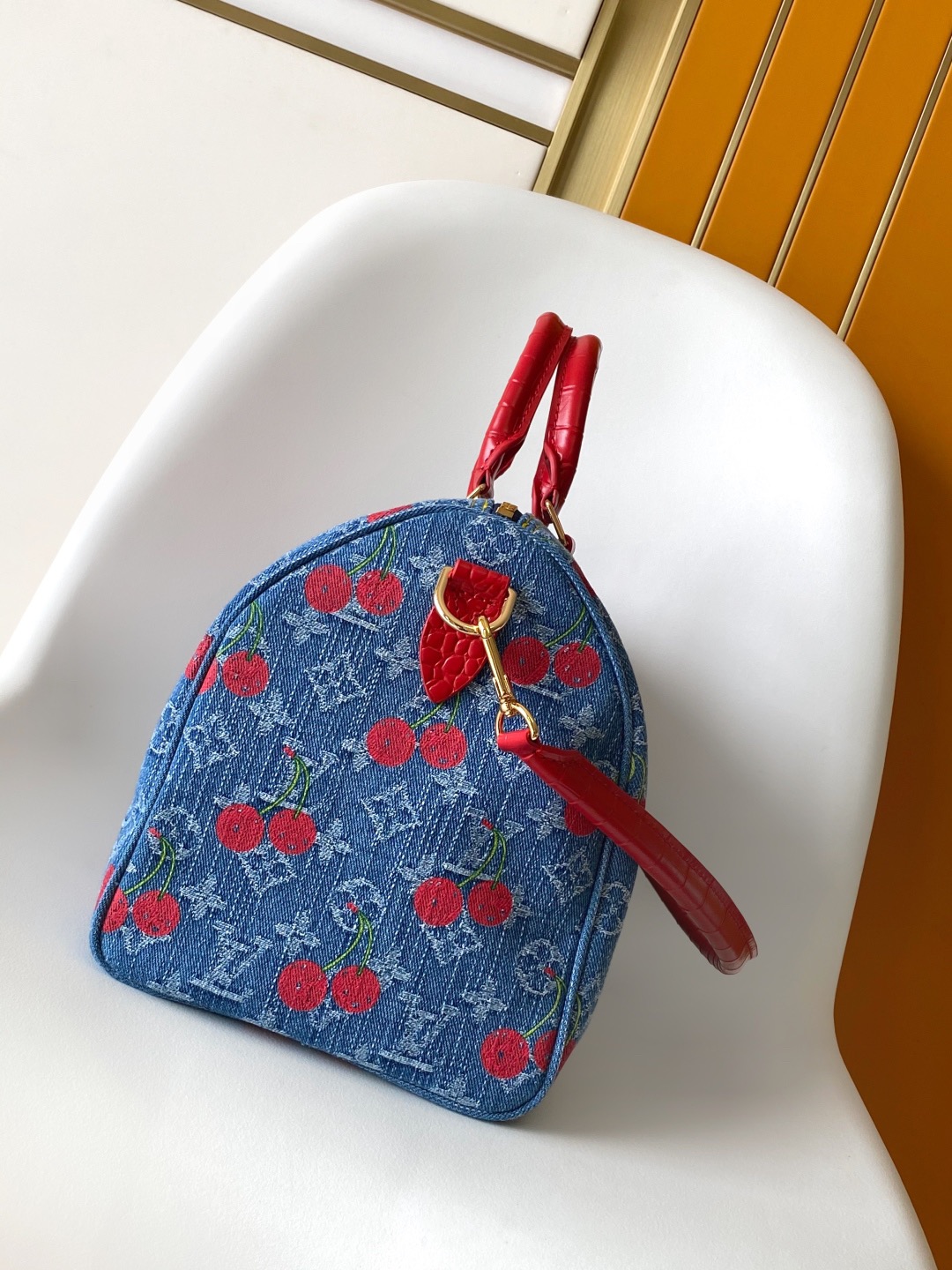 Louis Vuitton LV Speedy Bandoulière Denim Monogram Cherry HandbagNew Denim Cherry Bag