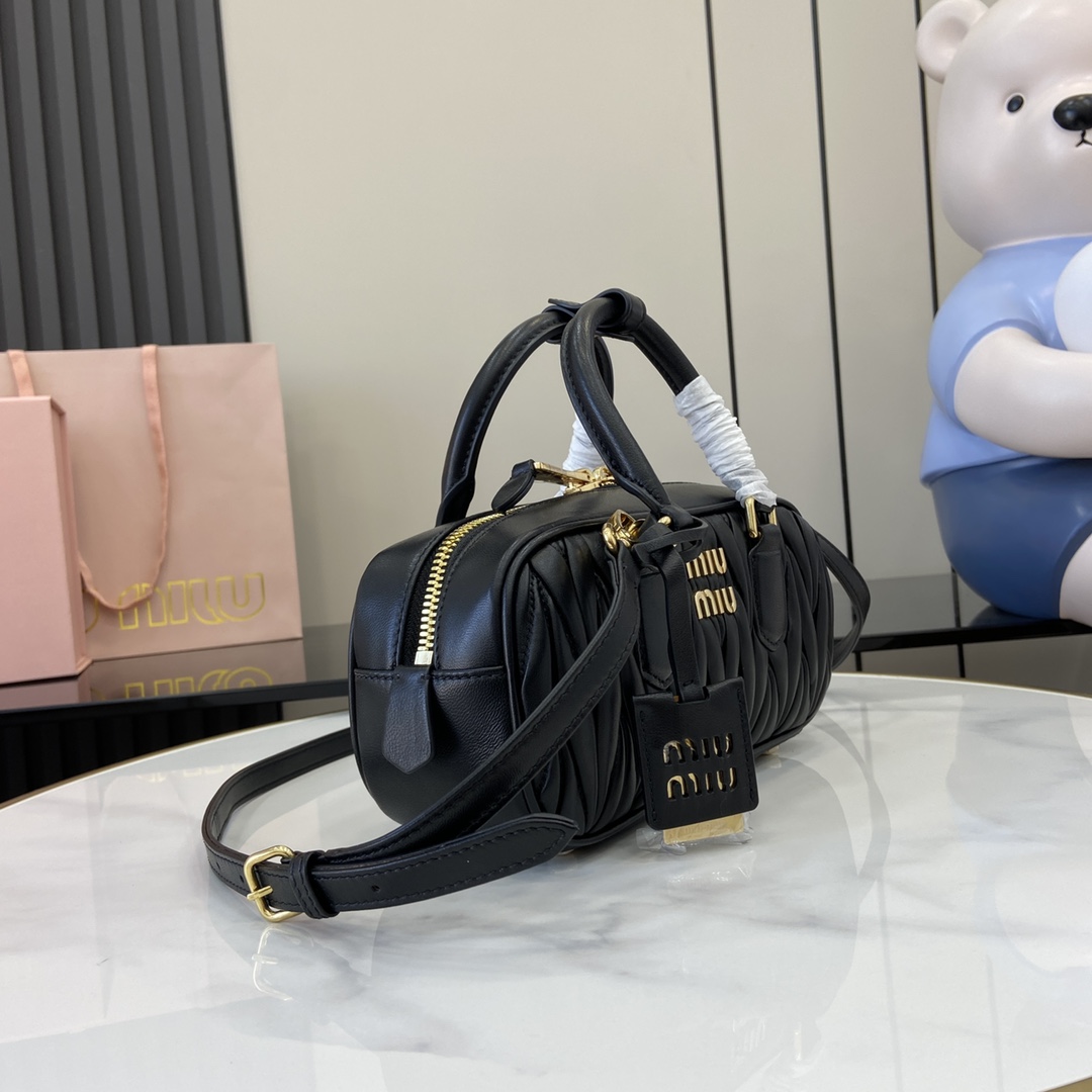 Miu miu Arcadie Black matelassé nappa leather bag 5BB142
