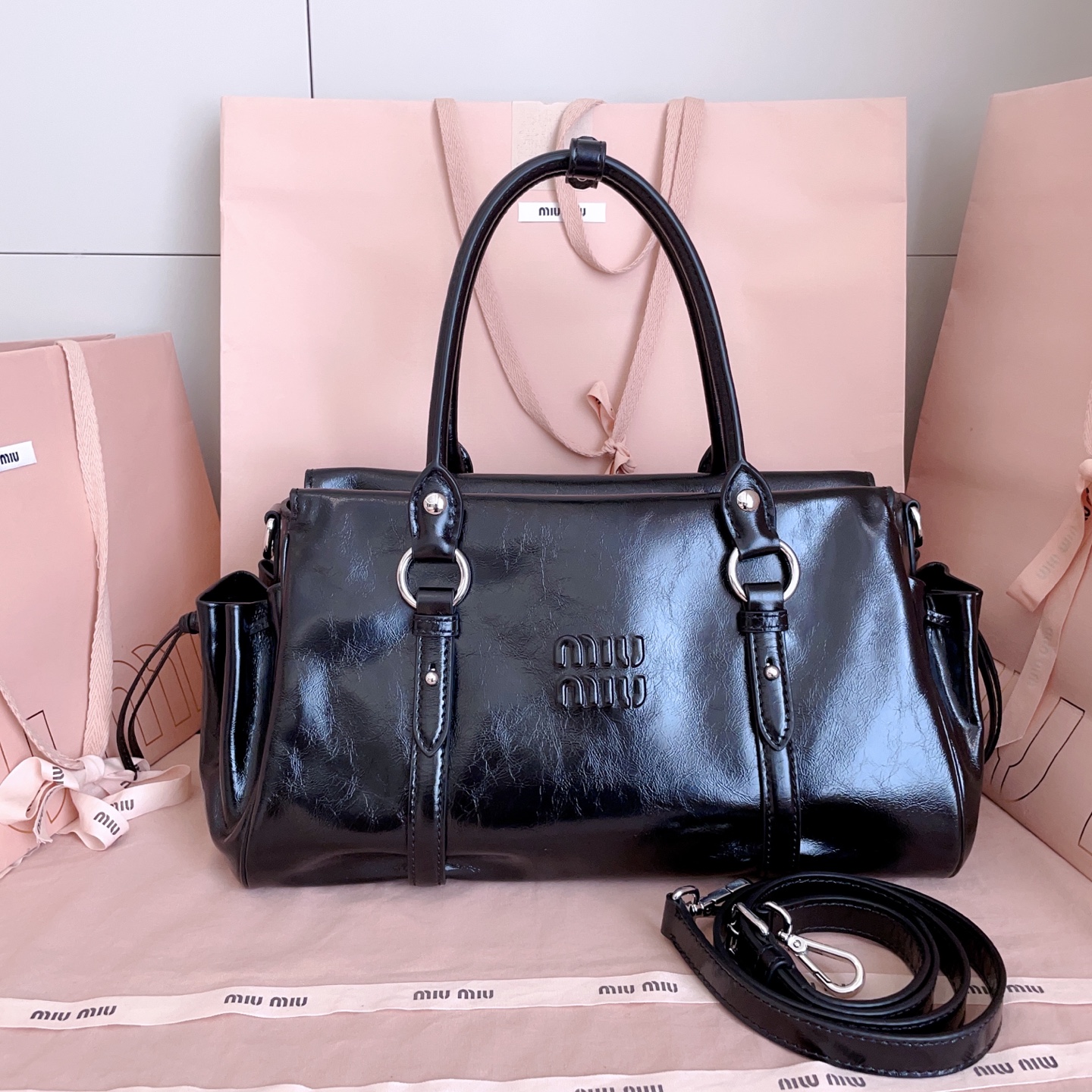 Miu miu Black Shiny leather handbag 5BA328