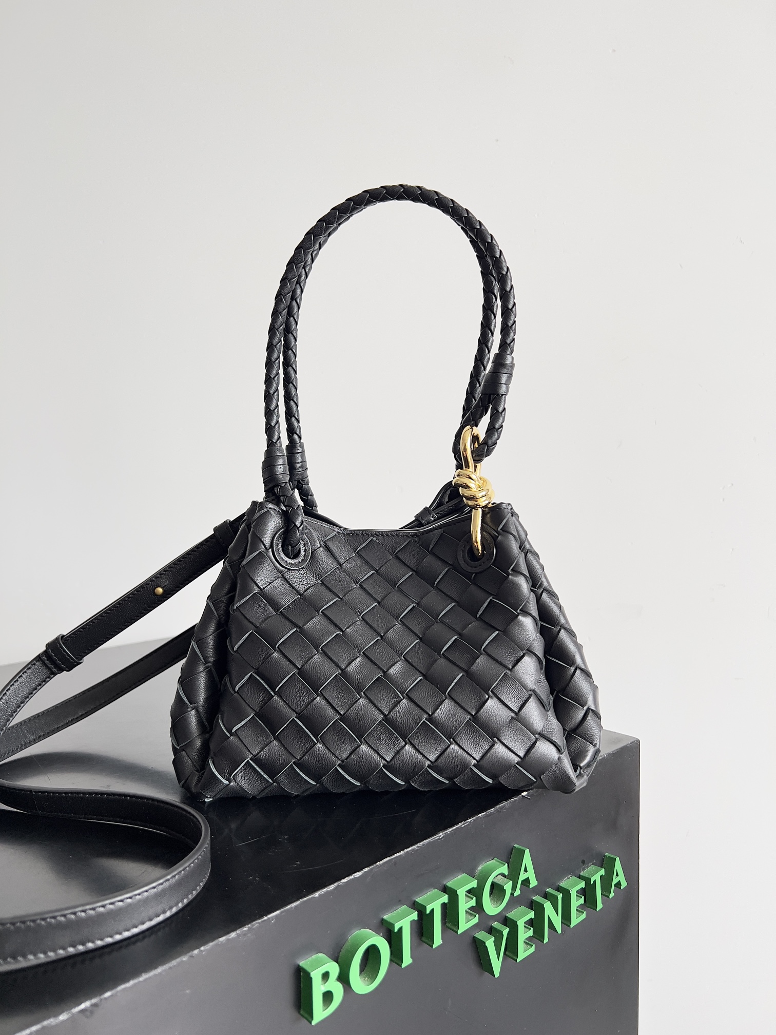 Bottega Veneta Small Parahute in Black Intrecciato leather
