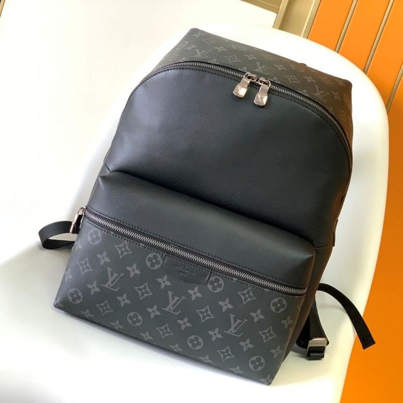 Louis Vuitton LV Discovery Backpack PM M43186
