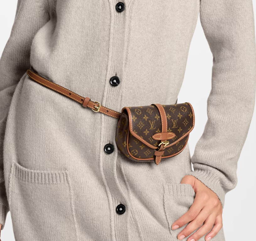 M27096 LV Solo Bumbag Monogram Canvas