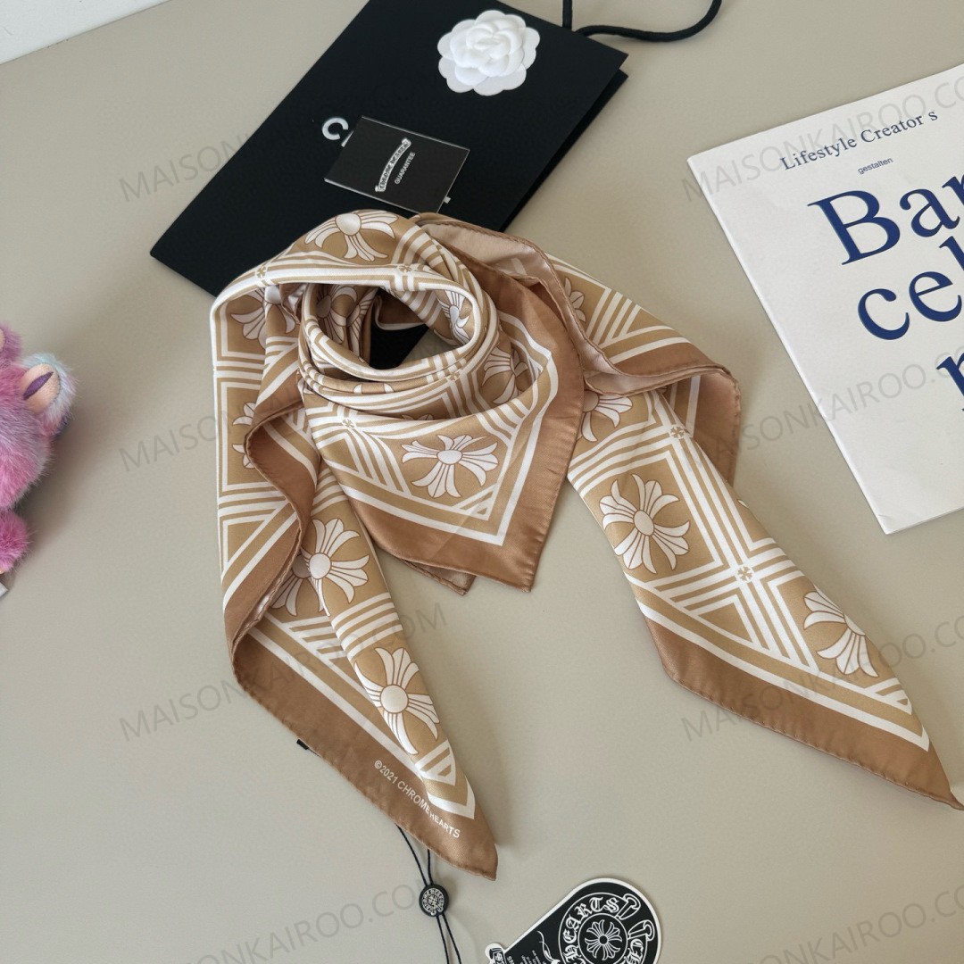 Chanel Geometric Floral Grid 90 Square Scarf - KAIROO