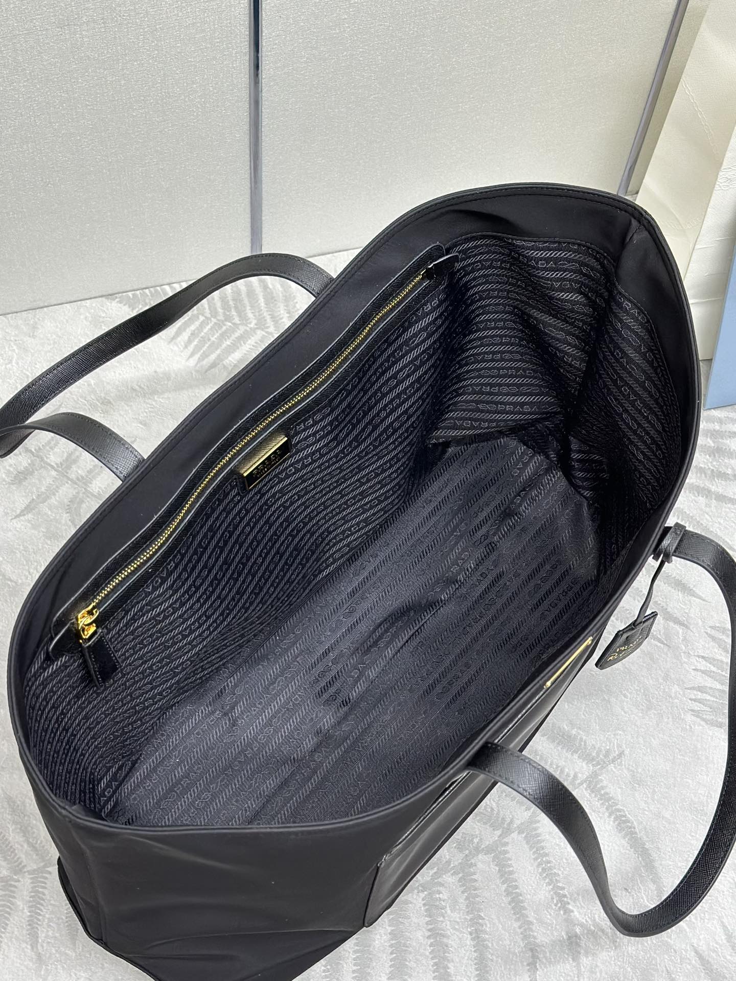 Prada  CLASSIC TOTE BAG 43 IN BLACK RE-NYLON FABRIC