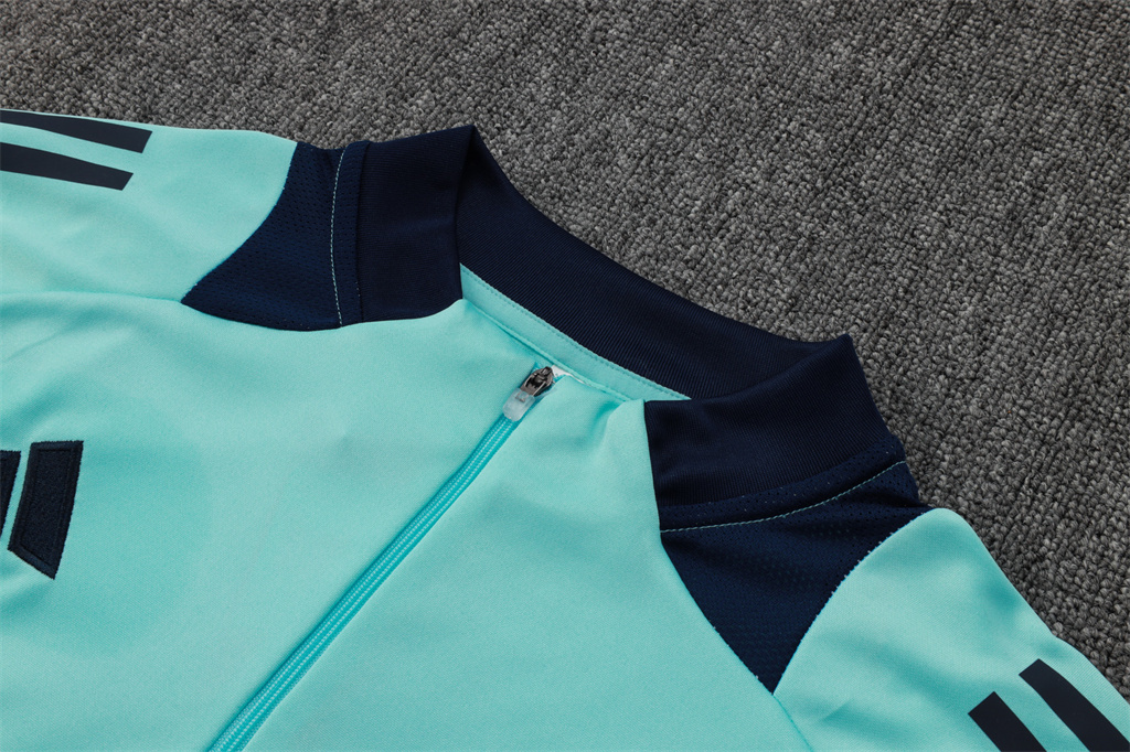 Manchester United Kids Training Suit 24/25