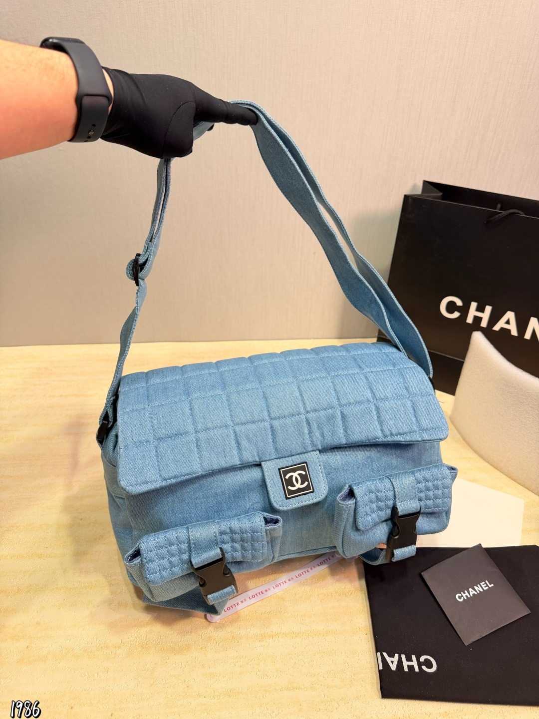 Chanel 25C Denim Messenger Grid Quilted Denim Multi-Pocket Wide Strap Crossbody Bag - KAIROO