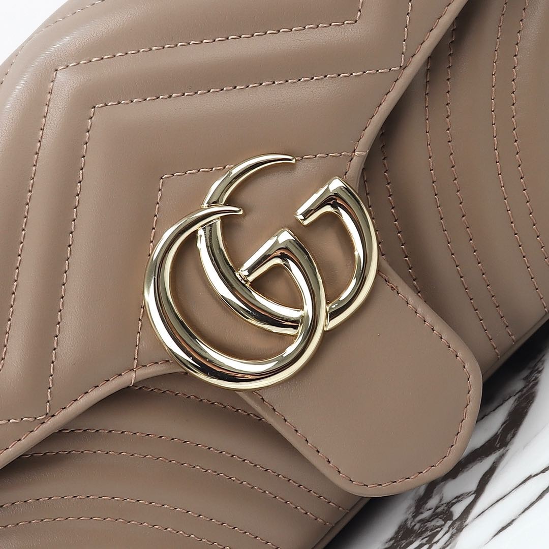 Gucci GG chain strap shoulder bag