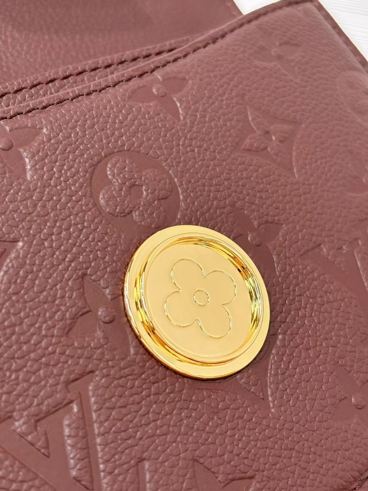 Louis Vuitton Burgundy chain bag