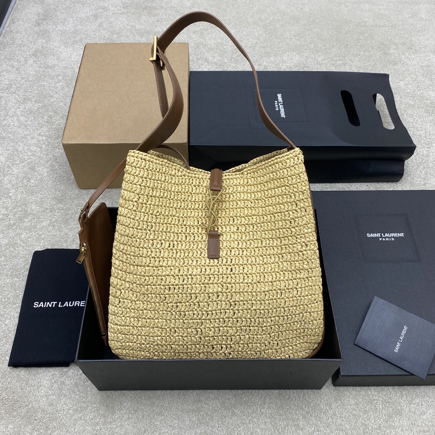 Saint Laurent Naturel Raffia LE 5 À 7 Large Bag 753837