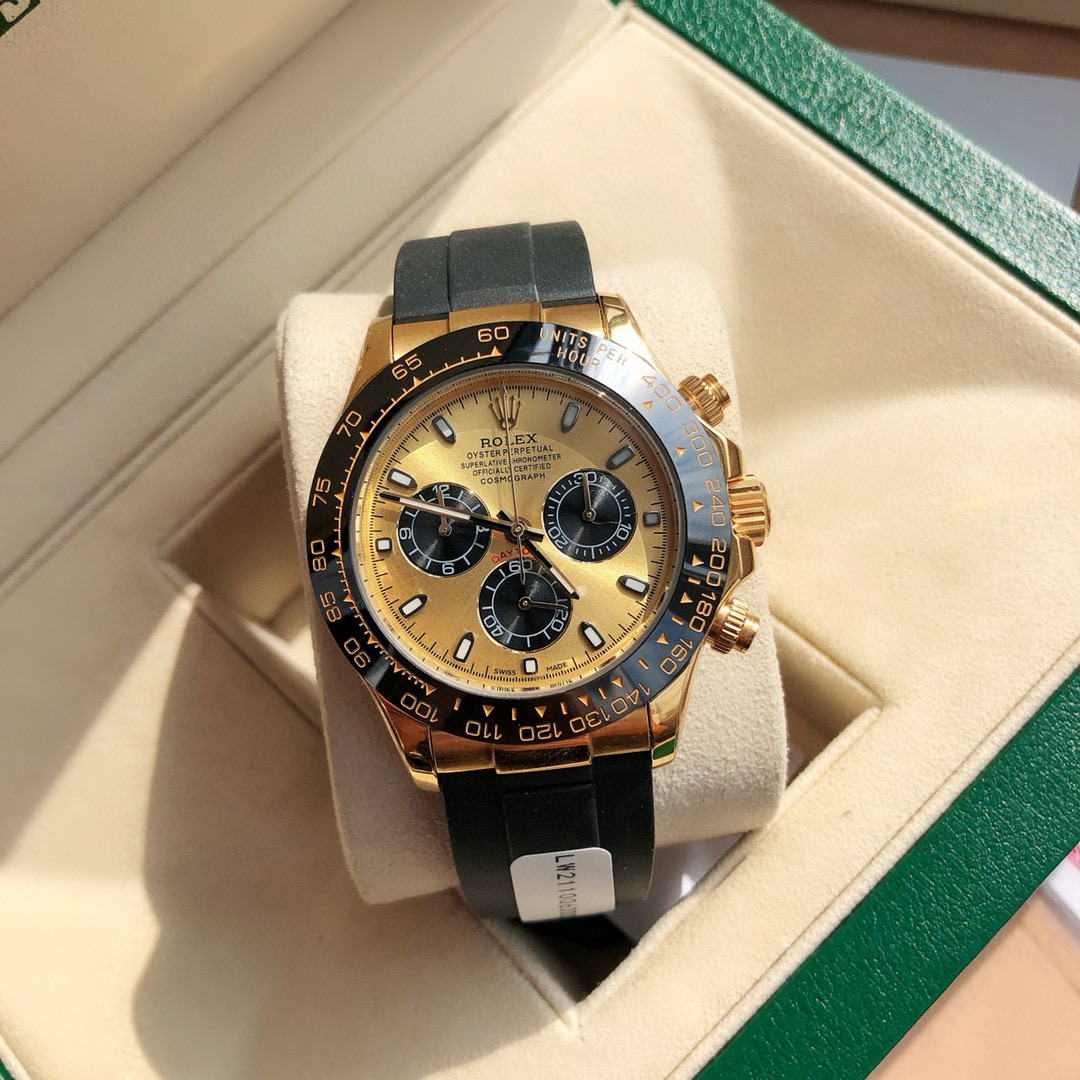 Rolex Men's Cosmograh Daytona Oyster Watch, 40mm