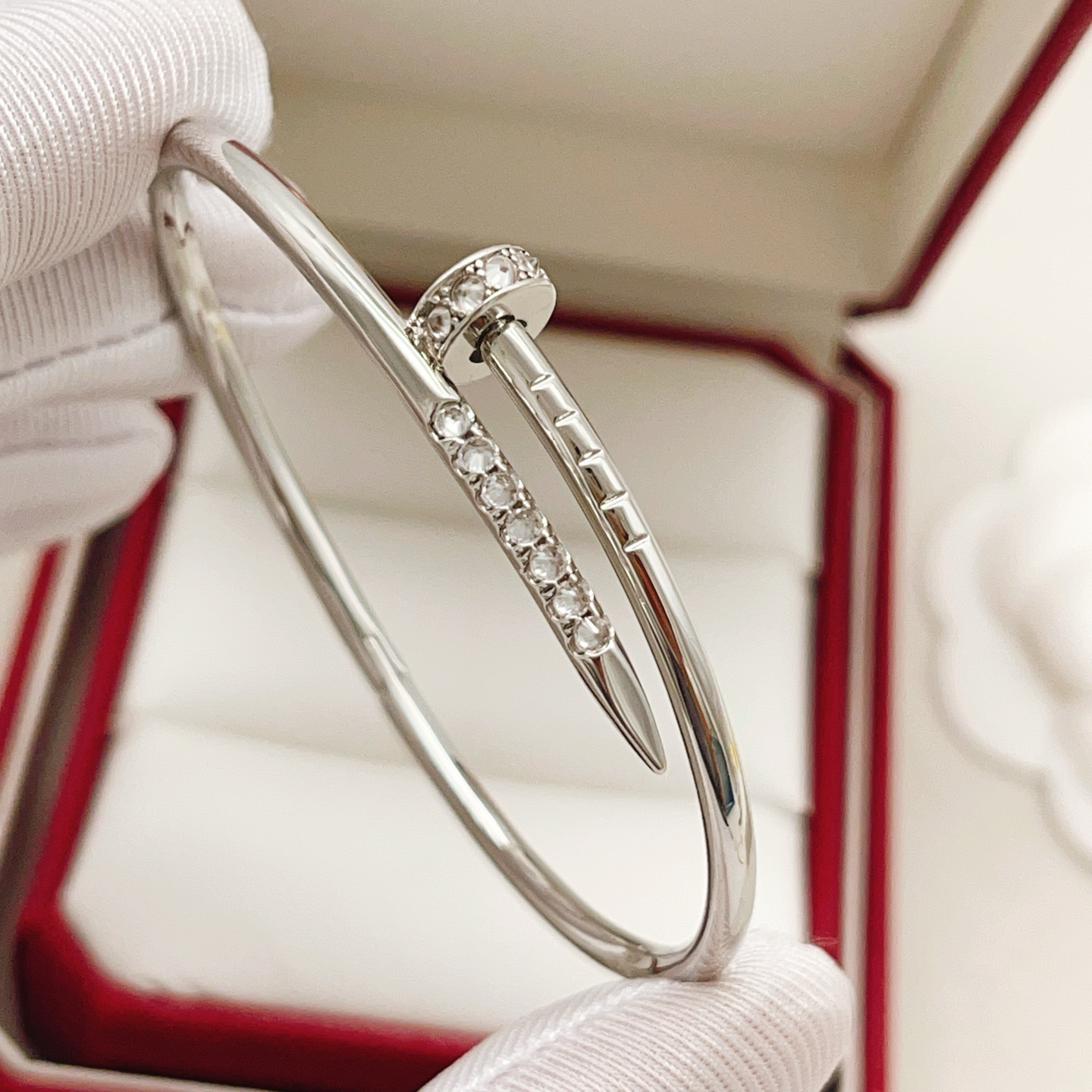 Cartier Fashion Designer Bracelet 17cm-Silver