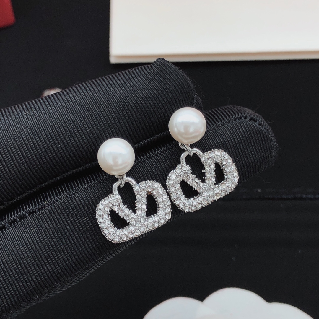 Valentino Full Rhinestone Earrings