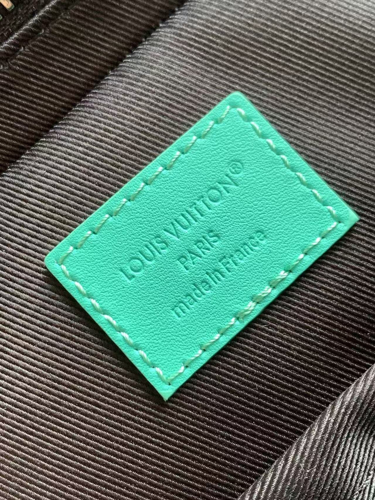 Louis Vuitton LV men's messenger bag
