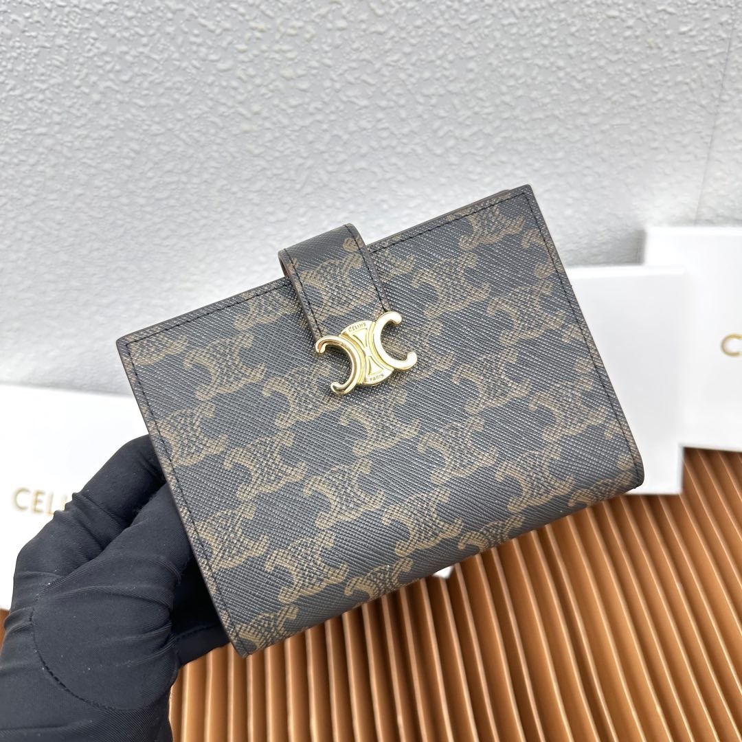Celine Medium Triomphe Canvas Grained Leather Metallic Closure Versatile Bifold Wallet - KAIROO