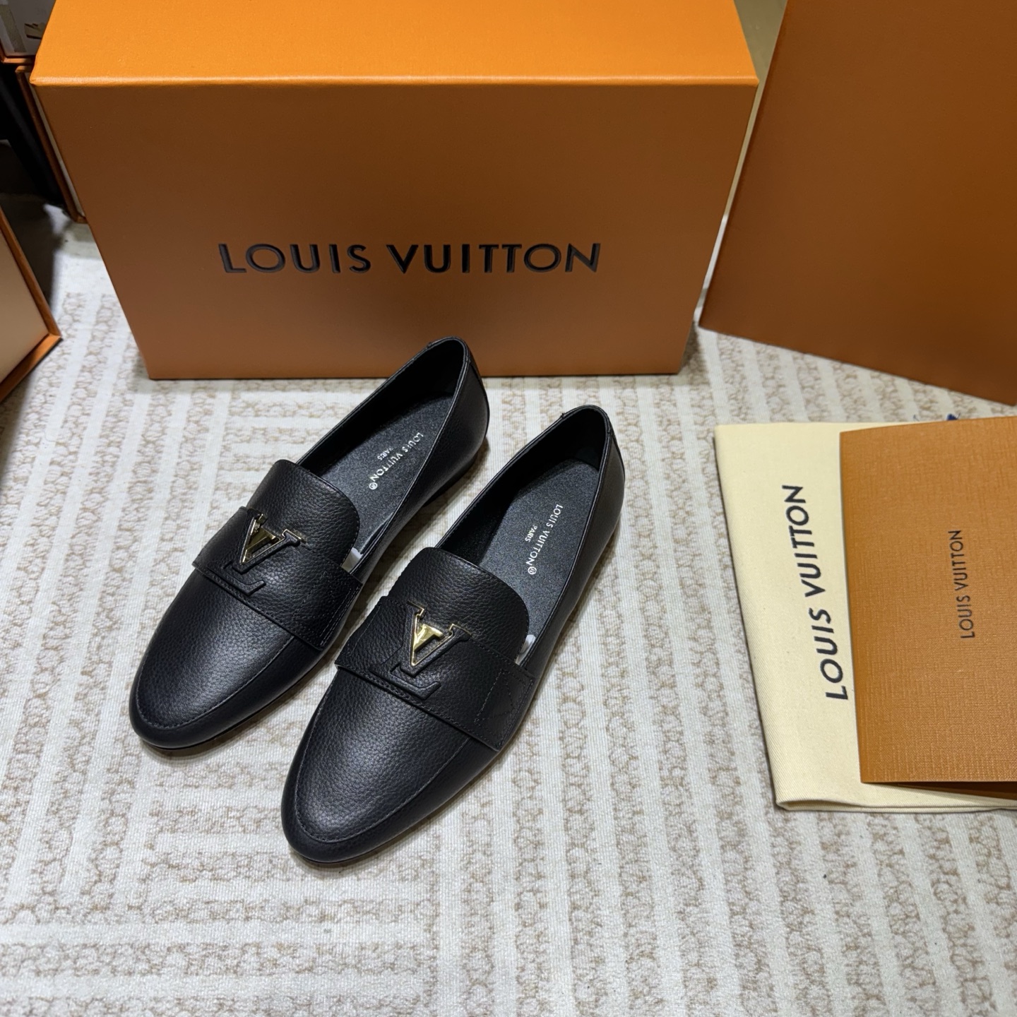 Women's  LV Mare Flex Loafers