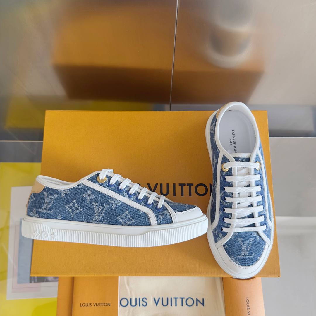 LV Women's Lagoon Sneaker