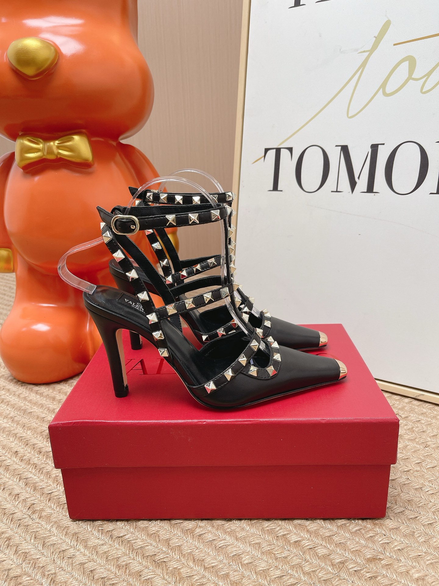 Valentino 2026 New Rockstud Heeled Sandal