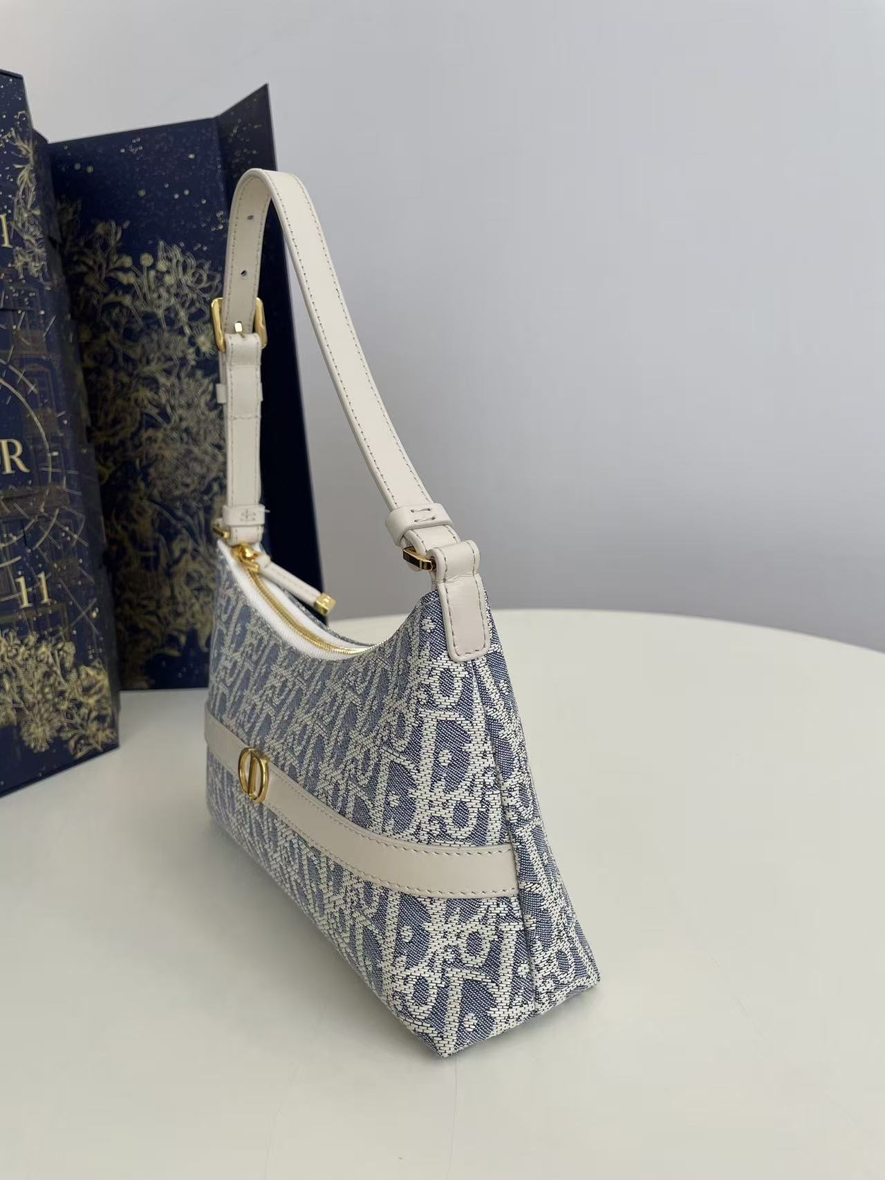 Dior Miss Caro shoulder bag/handbag