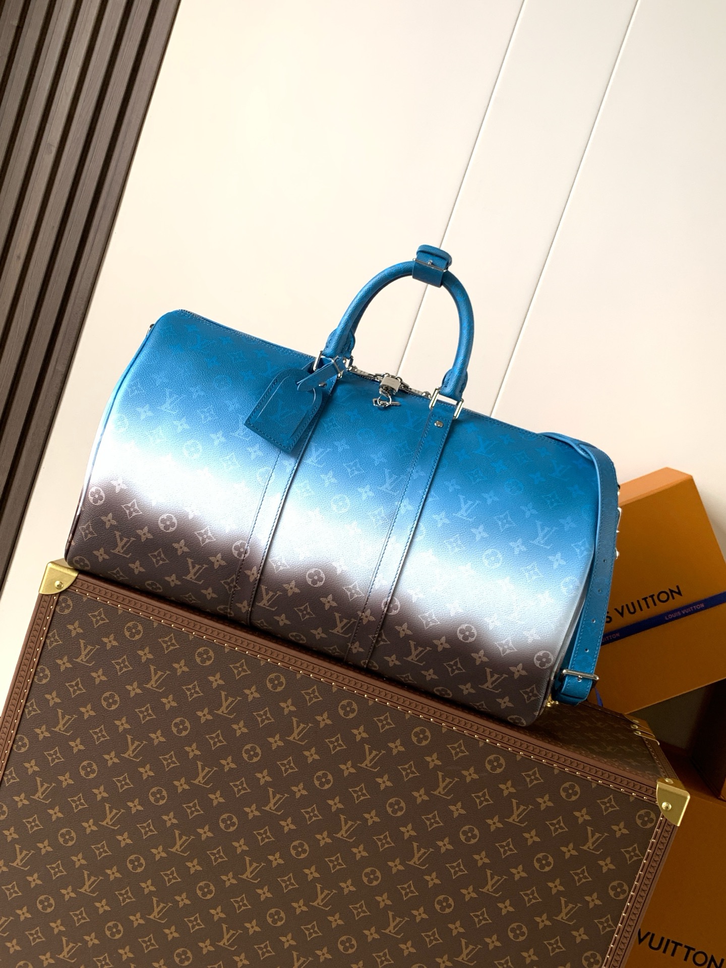 LV Louis Vuitton M28227 Keepall Boudouliere 45