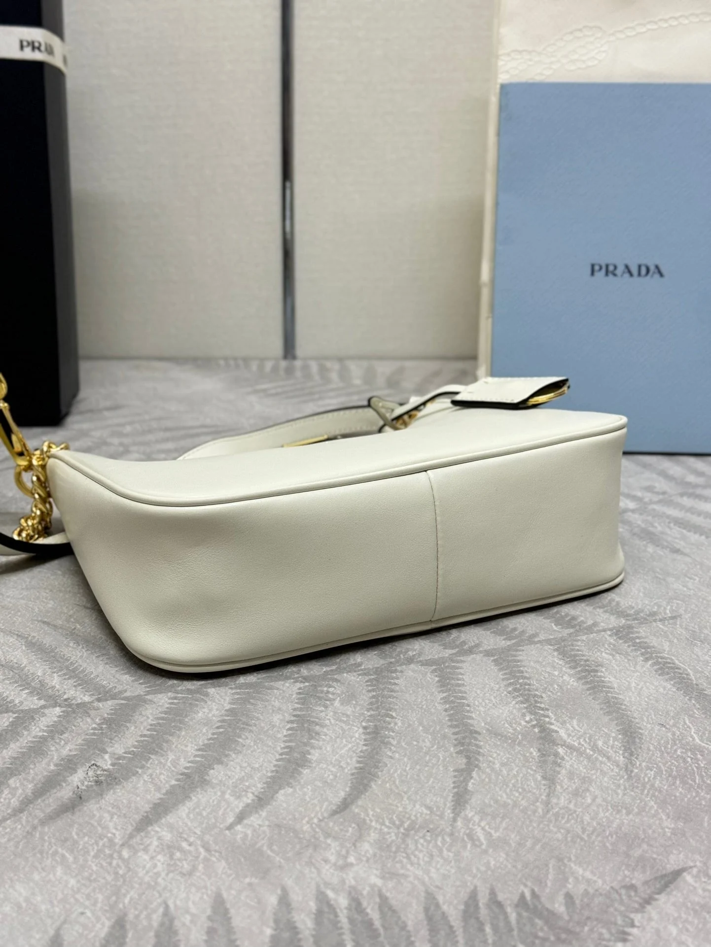 Prada HOBO BAG 23 IN WHITE NAPPA LAMBSKIN GOLD CHAIN