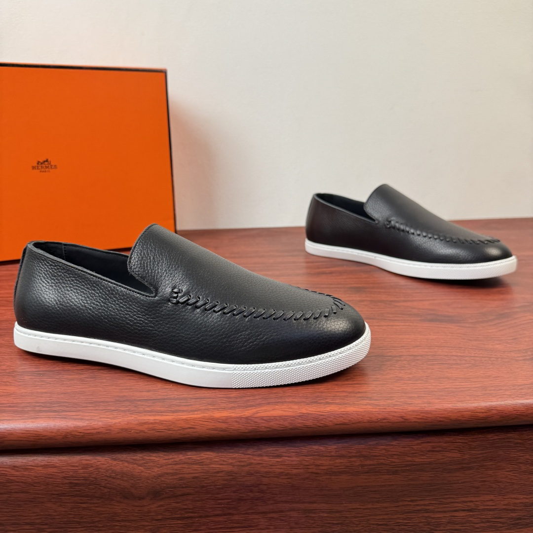 Hermes Men's Mind leather loafer